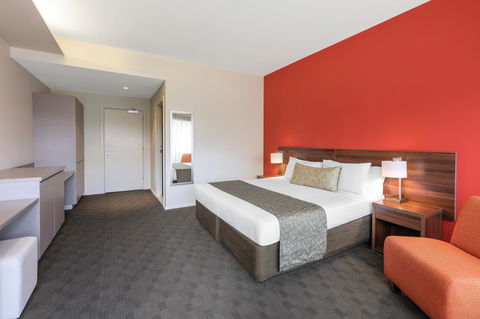 Travelodge Hotel Hobart Airport - Australian Directory 12