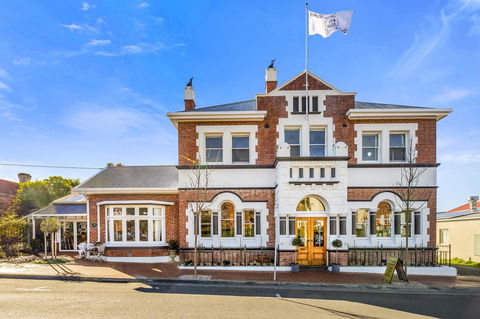 Cygnet Old Bank - Australian Directory 0