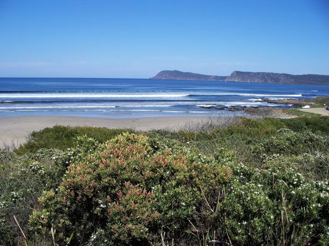 Cloudy Bay Beach House - Australian Directory 25