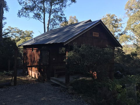 Cradle Mountain Highlanders - Australian Directory 13