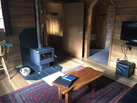 Cradle Mountain Highlanders - Australian Directory 5