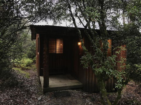 Cradle Mountain Highlanders - Australian Directory 15