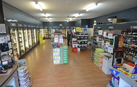 Bridge Hotel - Australian Directory 23