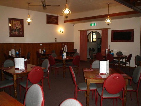 Bridge Hotel - Australian Directory 20