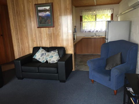 Regatta Point Tavern & Holiday Villas - Australian Directory 12