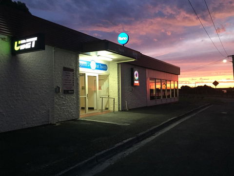 Regatta Point Tavern & Holiday Villas - Australian Directory 9