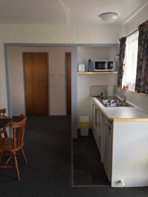 Regatta Point Tavern & Holiday Villas - Australian Directory 15