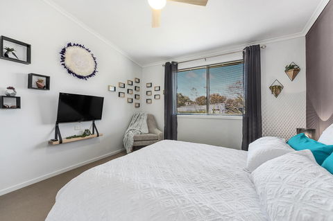 Hawley Beach Escape - Australian Directory 7