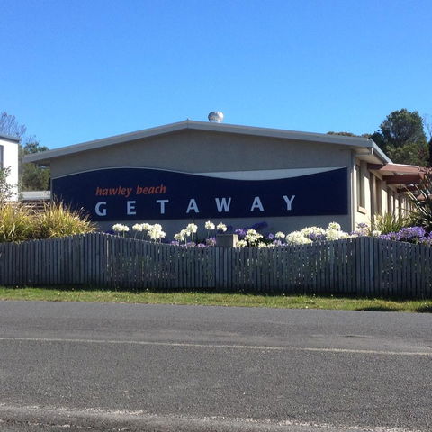 Hawley Beach Escape - Australian Directory 22