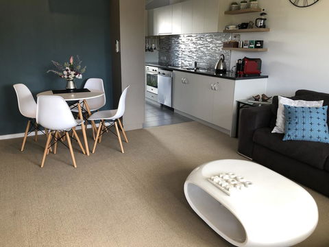 Hawley Beach Escape - Australian Directory 3