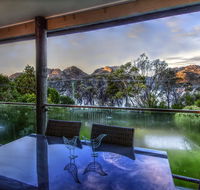 Cove Beach Apartment 2 - Australian Directory