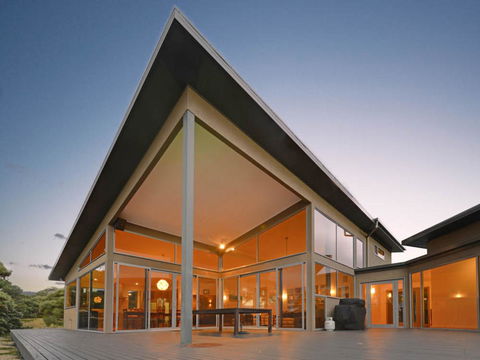 Cloudy Bay Lagoon Estate - Australian Directory 1