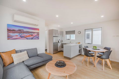 NRMA St Helens Waterfront Holiday Park - Australian Directory 2