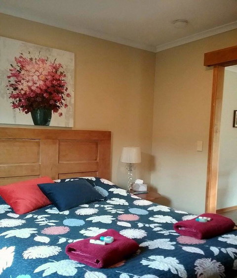 Eden Orchard & Farmstay - Australian Directory 20