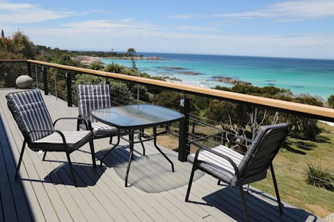 Driftwood Bay Of Fires - Australian Directory 15
