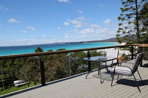 Driftwood Bay Of Fires - Australian Directory 0