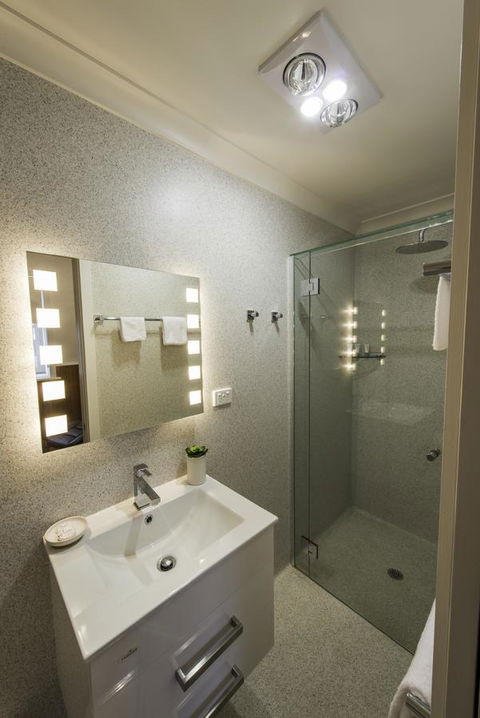 Touchwood Cottages - Australian Directory 15