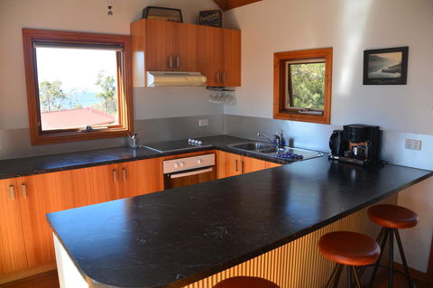 The Tree House - Australian Directory 8