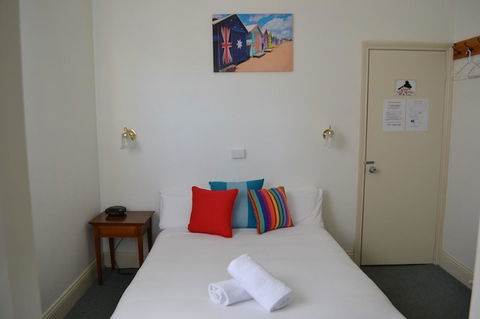 Point Lonsdale Guest House - Australian Directory 11