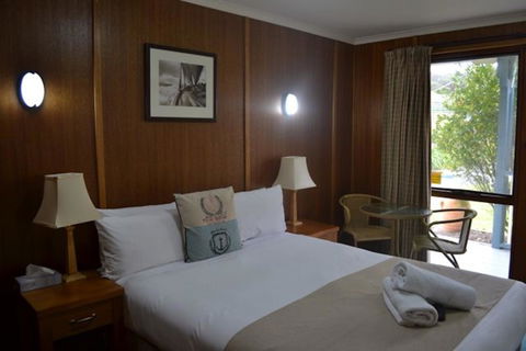 Point Lonsdale Guest House - Australian Directory 7