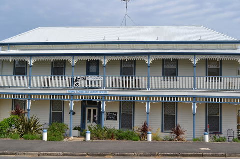 Point Lonsdale Guest House - Australian Directory 26