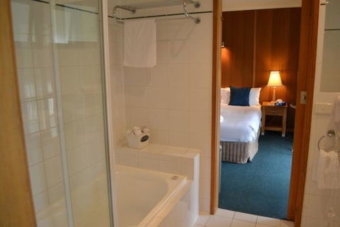 Point Lonsdale Guest House - Australian Directory 9