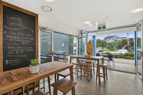 The Island Accommodation - Australian Directory 23