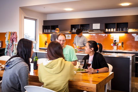 The Island Accommodation - Australian Directory 11