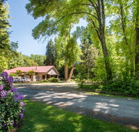 Avalon House - Australian Directory