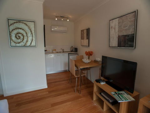 Great Ocean Road Resort - Australian Directory 36