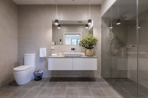 Brooklands Apartments - Australian Directory 8