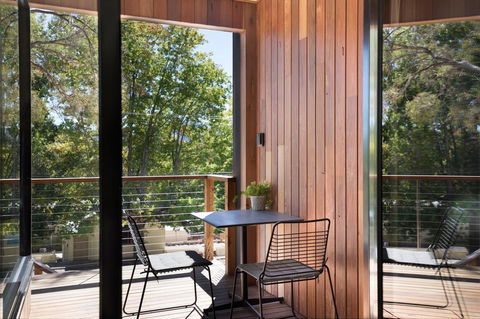 Brooklands Apartments - Australian Directory 10