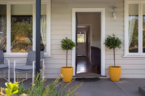 Koovelly Spa Villa - Australian Directory 0