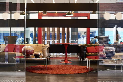 Ibis Melbourne Swanston Street Hotel - Australian Directory 19