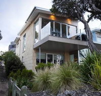Battery Cove Beach Front Apartment - Australian Directory