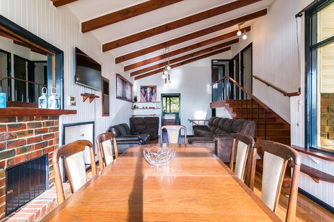 Beach Front Beauty - Ocean Front Views - Australian Directory 4