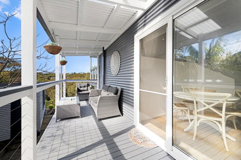 Peninsula Retreat - Australian Directory 5