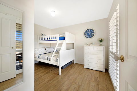 Peninsula Retreat - Australian Directory 15