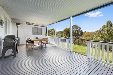 Peninsula Retreat - Australian Directory 6