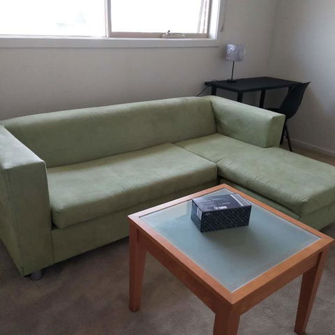 Melbourne Guest House - Australian Directory 32