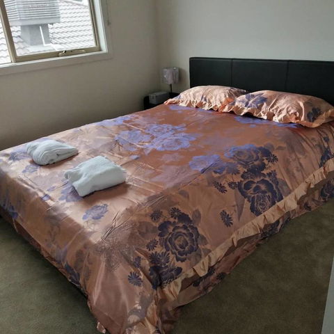 Melbourne Guest House - Australian Directory 38