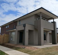 Melbourne Guest House - Australian Directory