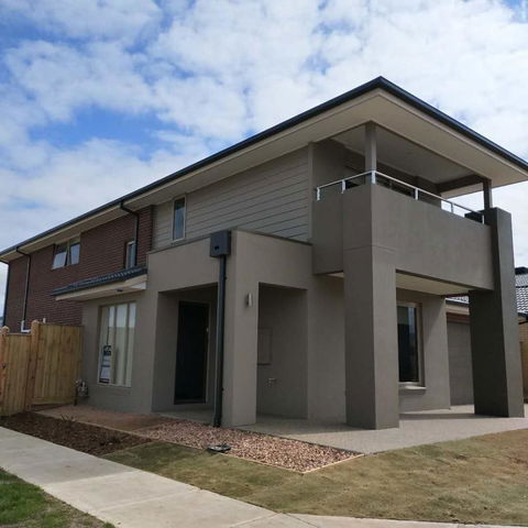 Melbourne Guest House - Australian Directory 0