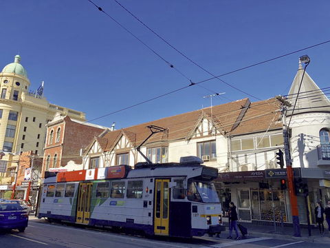 Pride Manor South Yarra - Australian Directory 19
