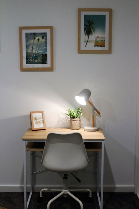 Escape On Birch - Australian Directory 23