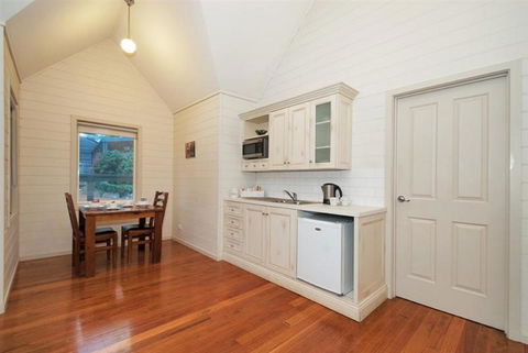 Two Truffles Cottages - Australian Directory 14