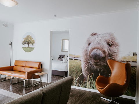 SoYa Apartment Hotel - Australian Directory 32