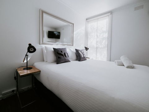 SoYa Apartment Hotel - Australian Directory 22