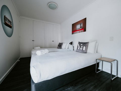 SoYa Apartment Hotel - Australian Directory 19