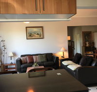 Hills Creek Holiday Home - Australian Directory